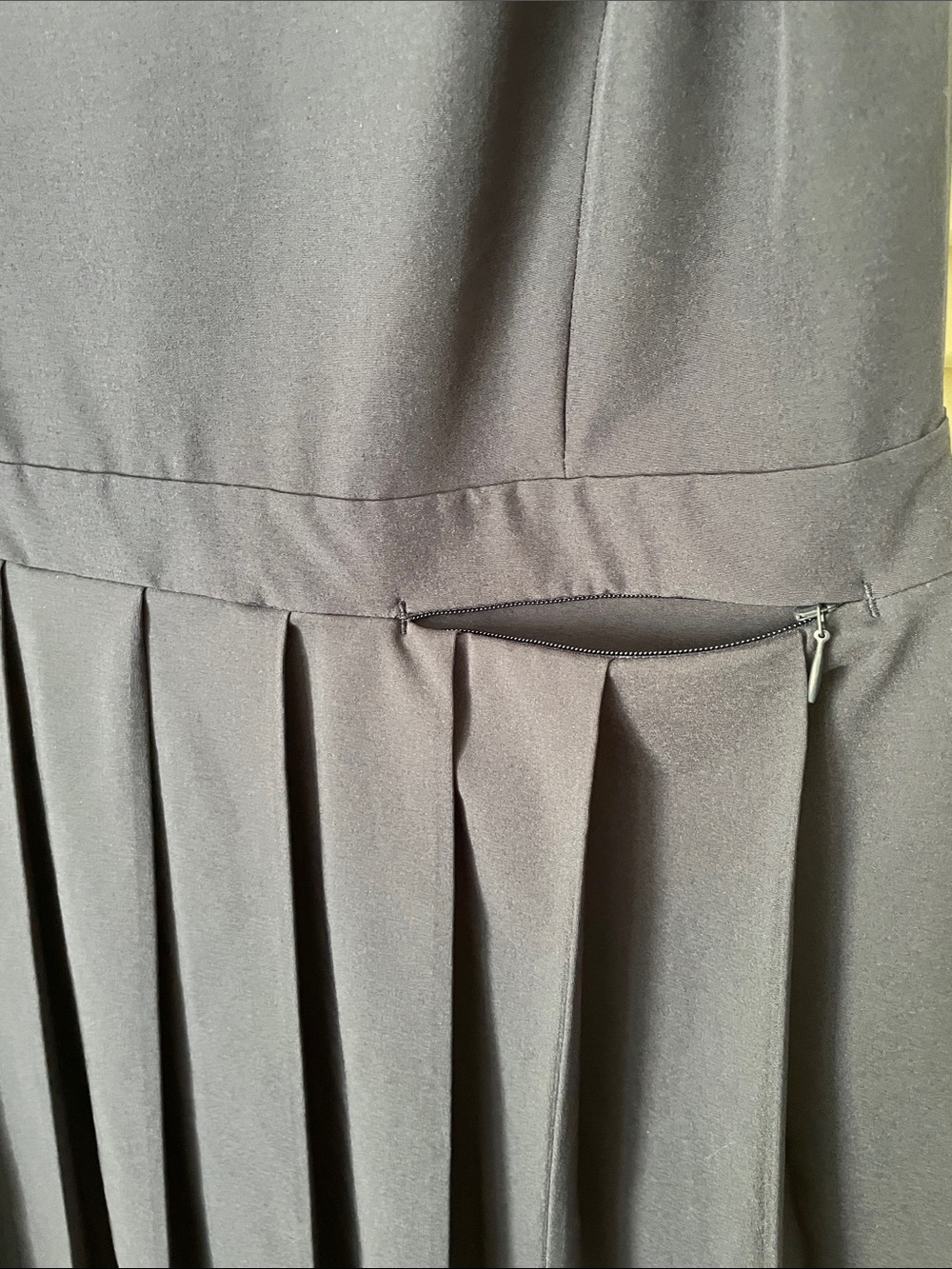 Tory Sport pleated golf athletic dress Navy Sz L white stripe collar front zip - Picture 4 of 10